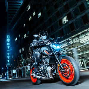 Consigue tu Yamaha MT07 2021 en 